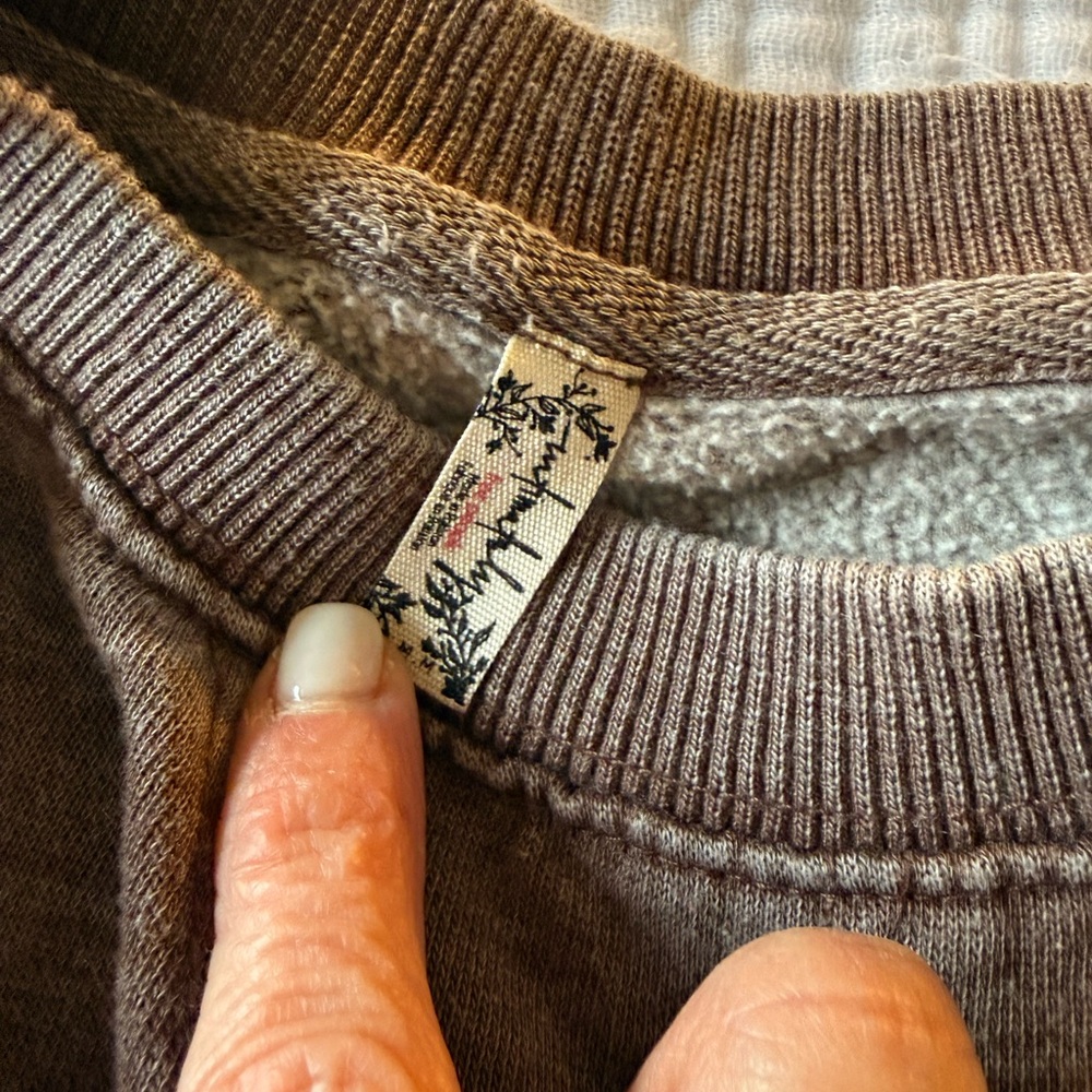 NWOT Free People Slow it Down sweatshirt and joggers. - Picture 2 of 10